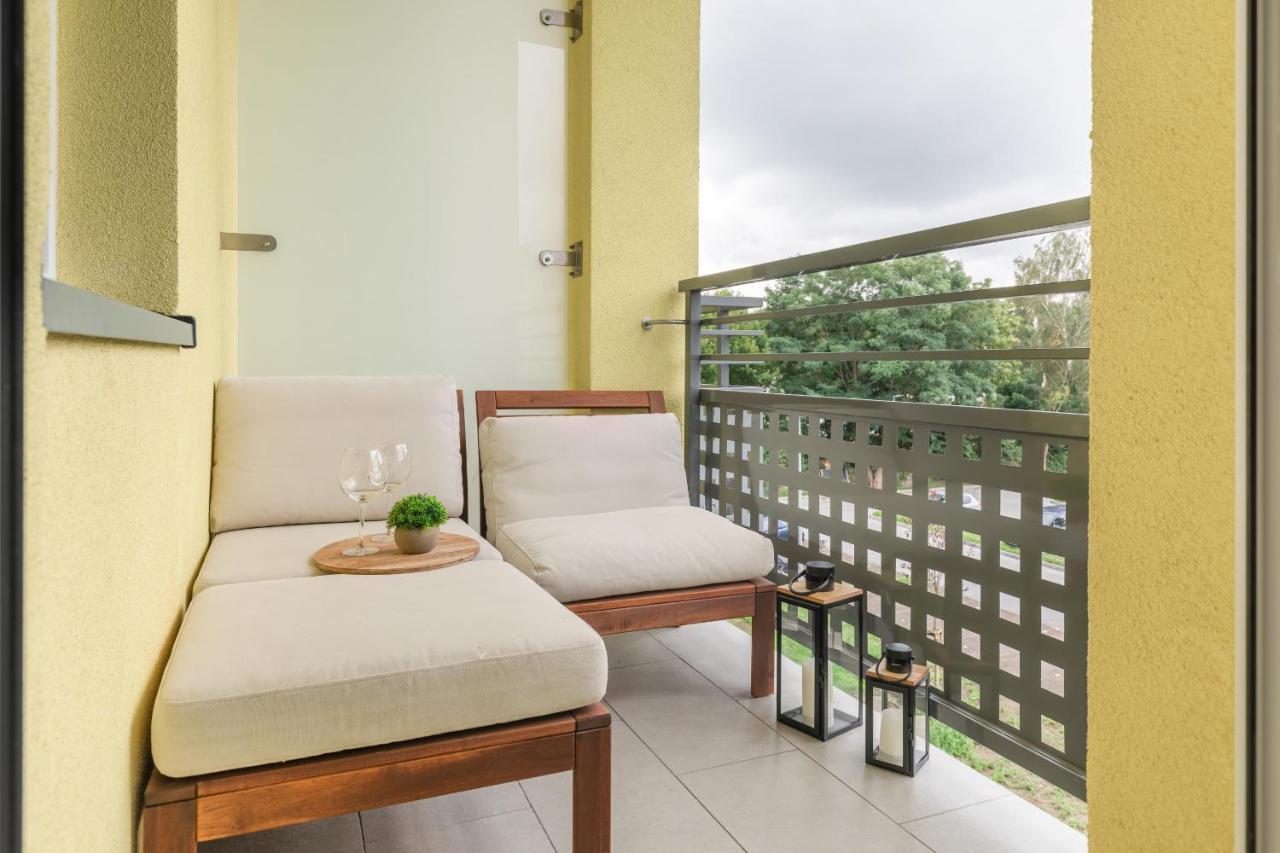 Stylish Apartment Grunwaldzka 49 By Noclegi Renters Swinoujscie Bagian luar foto