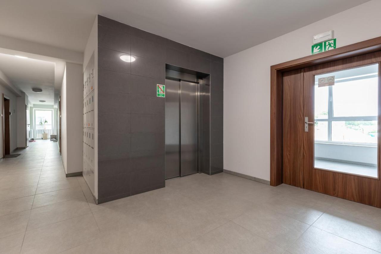 Stylish Apartment Grunwaldzka 49 By Noclegi Renters Swinoujscie Bagian luar foto
