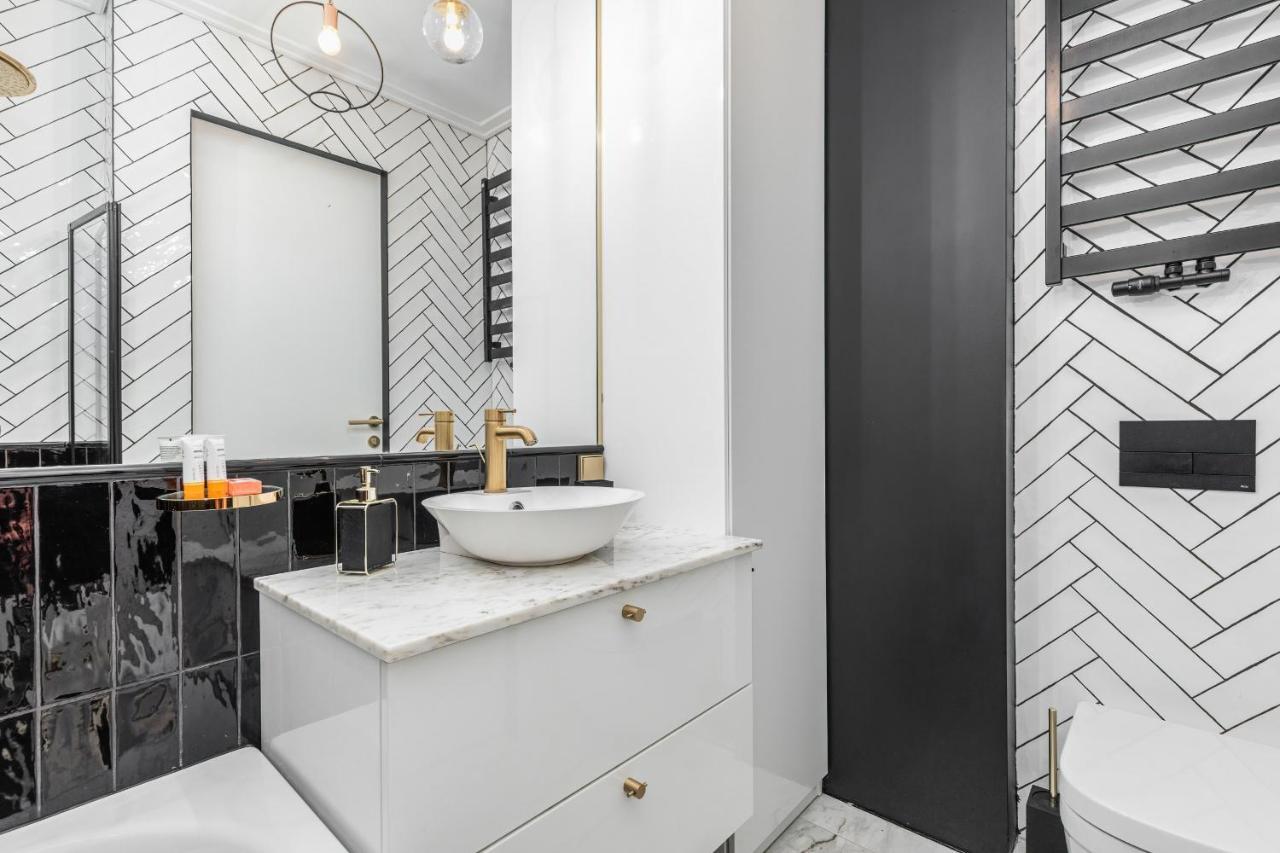 Stylish Apartment Grunwaldzka 49 By Noclegi Renters Swinoujscie Bagian luar foto